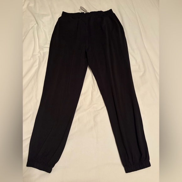 Vuori Boyfriend Joggers - Picture 2 of 2